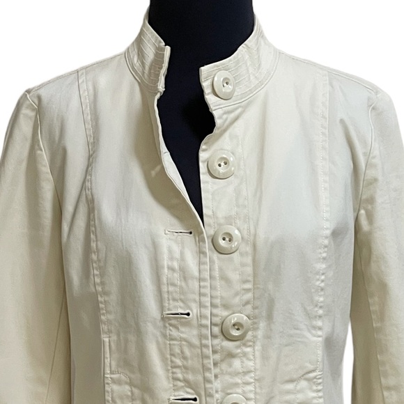 Talbots Cream Color Utility Style Jacket Sz 4 Off White Blazer Cotton Stretch - Picture 3 of 11